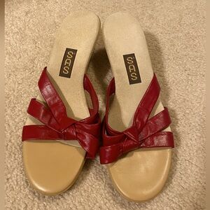 SAS Comfort Sandals Red Knot with Rubber Heel (Size 9.5)